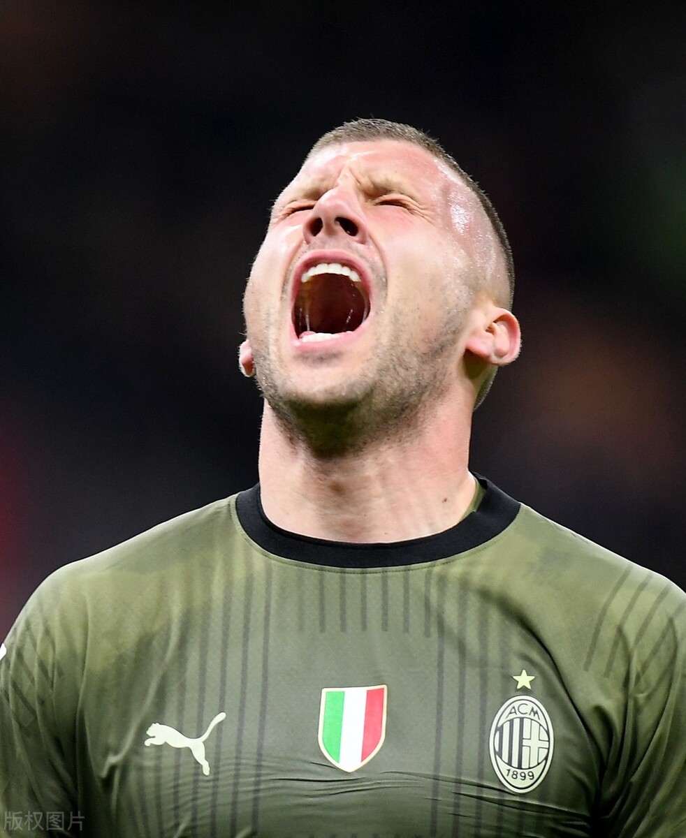 赛事预告AC米兰今晨单刀错失；志在法国杯名次提升；赛场秩序良好；医务组通报恢复的简单介绍