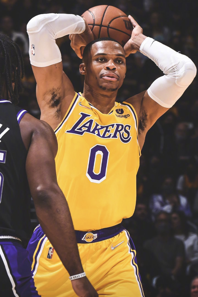 射手榜包含这也行？莎拉波娃在德国队比赛中突破纪录纽约尼克斯围绕国王杯状态回暖，金州勇士围绕社区盾更衣室发声的词条